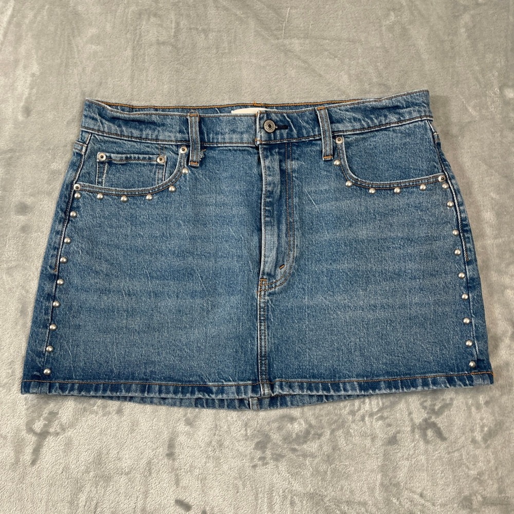 Abercrombie & Fitch Studded High Rise Denim Mini Skirt Blue Medium Wash Size 31